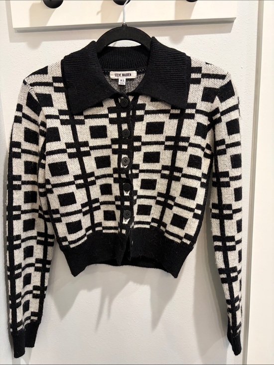 Steve Madden Sweaters - Steve Madden Black & White Geometric Button-Front Cardigan